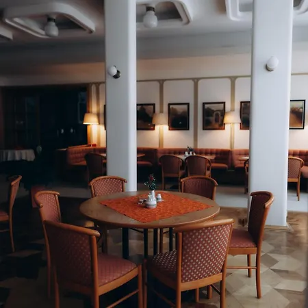 Szálloda Parkhotel Golf Mariánské Lázně