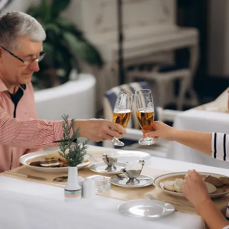 Otel Parkhotel Golf 4*