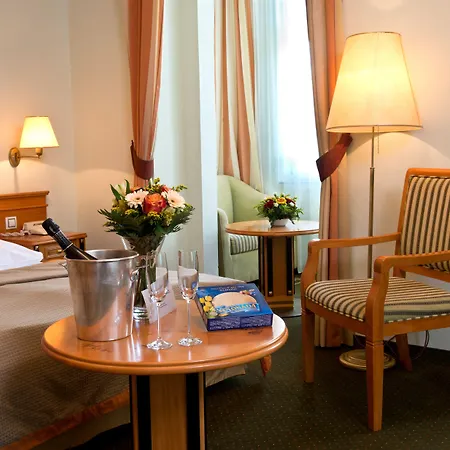 Parkhotel Golf 4*