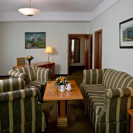 Parkhotel Golf فندق