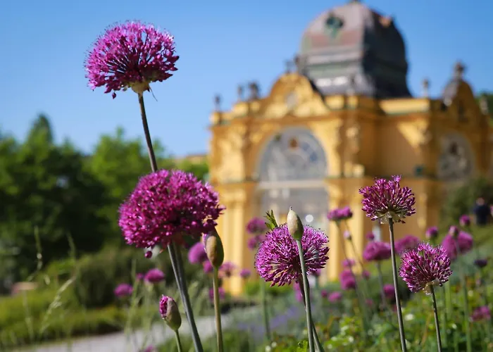 فندق Parkhotel Golf 4*